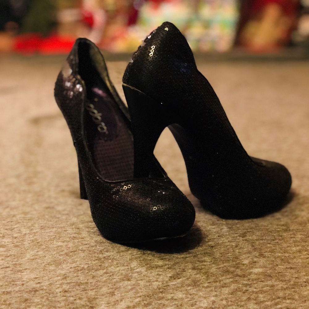 ✨Sparkly Party Shoes✨